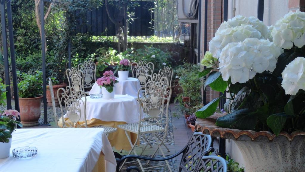 Albergo & Ristorante Selvatico Rivanazzano Terme Luaran gambar