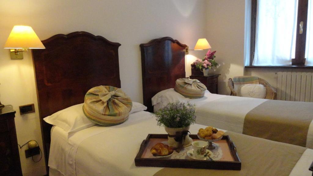 Albergo & Ristorante Selvatico Rivanazzano Terme Luaran gambar