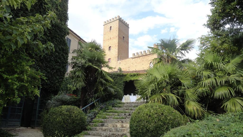 Albergo & Ristorante Selvatico Rivanazzano Terme Luaran gambar